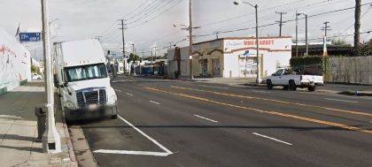 11-22-2020-Los-Angeles-CA-Pedestrian-Killed-in-a-Fatal-Hit-and-Run-Accident-on-77th-Street-e1606269035740-420x189