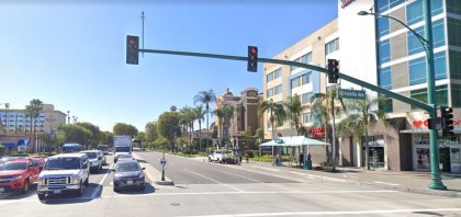 [01-06-2020] Condado De Orange, Ca - Accidente De Peatón Por Un Conductor Ebrio En Anaheim - Muere Una Persona 