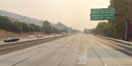 [02-14-2021] Condado De Alameda, Ca - Un Muerto, Otro Herido Después De Un Fatal Accidente Por La Parte Trasera En Oakland