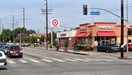 [03-13-2021] Los Angeles, CA - Dos Personas Murieron Después De Un Accidente Automovilístico Mortal En North Hollywood