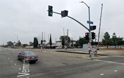 [05-13-2021] Condado De Los Angeles, CA - Colisión Múltiple De Vehículos En El Sur De La Avenida Vermont Con Resultados De Un Muerto