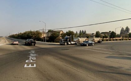 [05-18-2021] Condado De Fresno, CA - Una Persona Muerta Después De Un Fatal Accidente Peatonal En Parlier