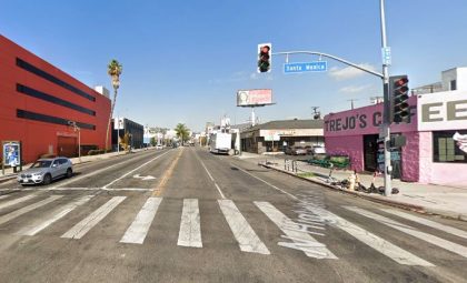 [05-28-2021] Condado De Los Ángeles, CA - Persecución Policial En Hollywood Con Resultados En Una Colisión De Varios Vehículos Con Una Persona Hospitalizada