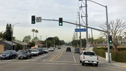 [07-31-2021] Condado De Orange, CA - Tres Personas Resultaron Heridas Después De Un Accidente De Varios Vehículos En Costa Mesa