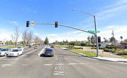 [08-02-2021] Condado De San Joaquin, CA - Dos Personas Heridas Después De Una Colisión Con Un Camión De Bomberos En Stockton