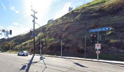 [09-30-2021] Condado De Los Ángeles, CA - Una Persona Muere Después De Un Accidente Peatonal Fatal En Hollywood Hills