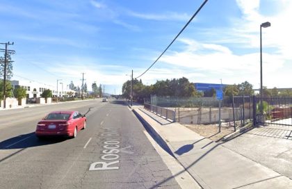 [10-14-2021] Los Ángeles, CA - Colisión De Dos Vehículos Resulta En La Muerte De Una Persona No Identificada En Sun Valley