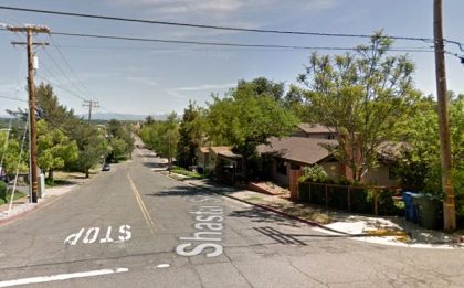 [10-28-2021] Condado De Shasta, CA - Anciano Herido Después De Ser Golpeado Por Un Conductor Que Se Dió A La Fuga En La Calle Shasta