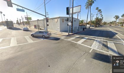 [12-08-2021] Condado de Los Angeles, CA - Cinco Personas Heridas Tras Una Colisión de Varios Vehículos en Granada Hills