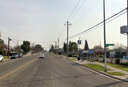 [02-04-2022] Condado de Fresno, CA - Choque de Varios Vehículos en Las Avenidas Dewolf Y Jensen Hiere a Tres Personas