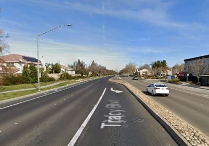 [02-13-2022] Condado de San Joaquin, CA - Un Hombre de 70 Años Murió en Un Accidente Peatonal Fatal en El Bulevar South Tracy