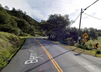 [02-19-2022] Condado de Sonoma, CA - Choque de Motocicleta en Mantanzas Creek Lane Resulta en Una Muerte