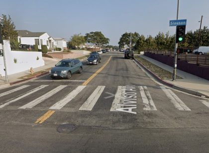 [02-26-2022] Condado de Los Ángeles, CA - Mujer Muerta Después de Un Accidente Mortal de Peatones en Hyde Park