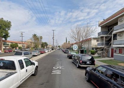 [03-07-2022] Condado de Los Angeles, CA - Cuatro Personas Resultaron Heridas Después de Que El Complejo de Apartamentos “Karate Kid” SE Incendiara en Reseda