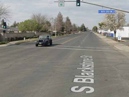 [03-13-2022] Condado de Tulare, CA - Dos Adolescentes Murieron Después de Un Accidente Mortal de Peatones en Blackstone Y Mlk Boulevard