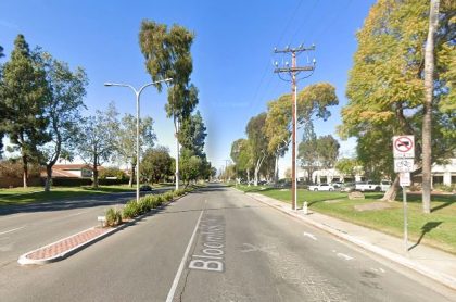 [03-18-2022] Condado de Los Angeles, CA - Varias Personas Heridas en Un Choque Múltiple Que Involucra a Ocho Vehículos en Cerritos