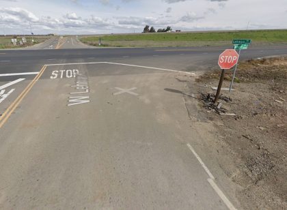 [03-22-2022] Condado de San Joaquin, CA - Una Persona Murió Después de Un Accidente de Coche Fatal en Manteca
