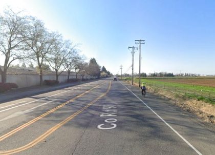 [03-27-2022] Condado de YOLO, CA - Un Corredor de Woodland Muere en Un Accidente Fatal Con Un Peatón en la Carretera Del Condado 98
