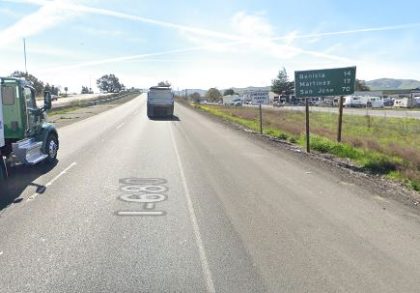 [03-28-2022] Condado de Solano, CA - Dos Personas Heridas en Un Choque de Varios Vehículos Que Involucra a Cinco Vehículos Cerca de Fairfield