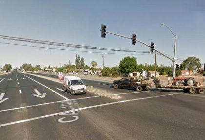 [03-29-2022] Condado de Tulare, CA - Una Persona Murió Después de Un Choque Mortal de Dos Vehículos en Porterville