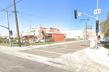 [04-04-2022] Condado de Los Ángeles, CA - Una Persona Murió Después de Un Choque Mortal de Peatones Cerca de Brookhurst Road