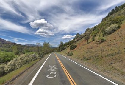 [04-06-2022] Condado de Lake, CA - Un Muerto Y Otro Herido Tras Una Colisión Frontal en la Carretera 20