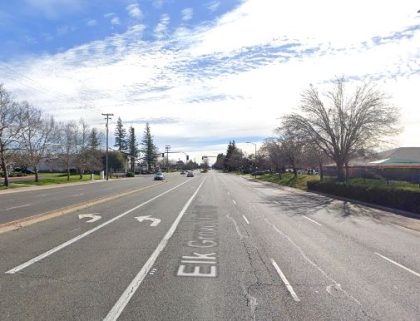 [04-21-2022] Condado de Sacramento, CA - Una Persona Gravemente Herida en Un Choque de Atropello Y Fuga Que Involucra a Una Camioneta en Elk Grove Florin Road