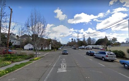 [04-23-2022] Condado de Sonoma, CA - Dos Mujeres Lesionadas en Un Choque Por Dui en Petaluma