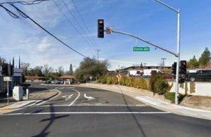 [04-27-2022] Condado de Placer, CA - Colisión de Varios Vehículos en Roseville Hiere a Seis Personas