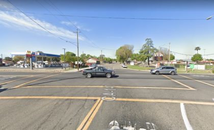 [04-29-2022] Condado de Merced, CA - Una Mujer Herida en Un Choque de Dos Vehículos en la Intersección de la Carretera 140 Y 33