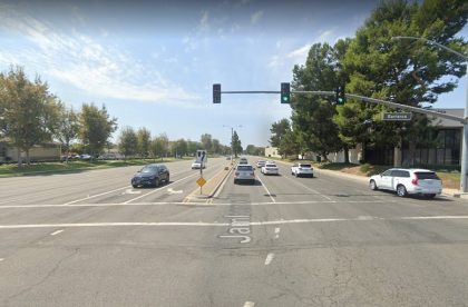 [04-29-2022] Condado de Orange, CA - Una Persona Herida Después de Un Choque de Dos Vehículos en Irvine