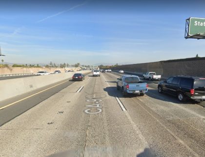 [04-30-2022] Condado de Los Angeles, CA - Dos Personas Mueren en Un Accidente Fatal de Atropello en Compton