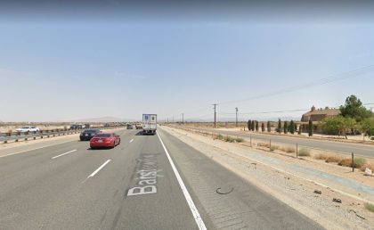 [05-06-2022] Condado de San Bernardino, CA - Dos Personas Heridas en Un Choque de Un Solo Vehículo en Oak Hills