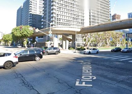 [05-18-2022] Condado de Los Angeles, CA - Choque Fatal de Peatones en la Calle Figueroa Sur Resulta en Una Muerte