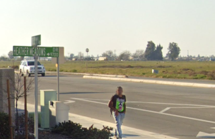 [06-06-2022] Condado de Kern, CA - Una Persona Muerta, Otras Dos Heridas en Choque Fatal de Motocicleta en El Sur de Bakersfield
