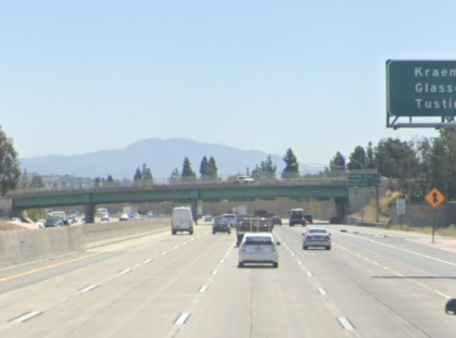 [06-07-2022] Orange County, CA - Choque de Motocicleta en Anaheim Hiere a Una Persona