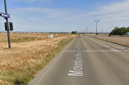 [06-12-2022] Condado de San Joaquin, CA - Choque de Motocicleta en Tracy Hiere a Dos Personas