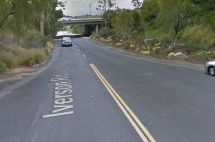 [01-09-2023] Condado De Los Angeles, Ca – Dos Personas Atrapadas Y Heridas Al Caer Su Coche En Un Socavón