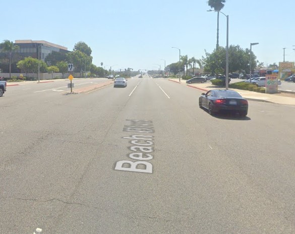 [01-19-2023] Hombre de 80 años Muere Después de Colisión de Dos Vehículos en Huntington Beach