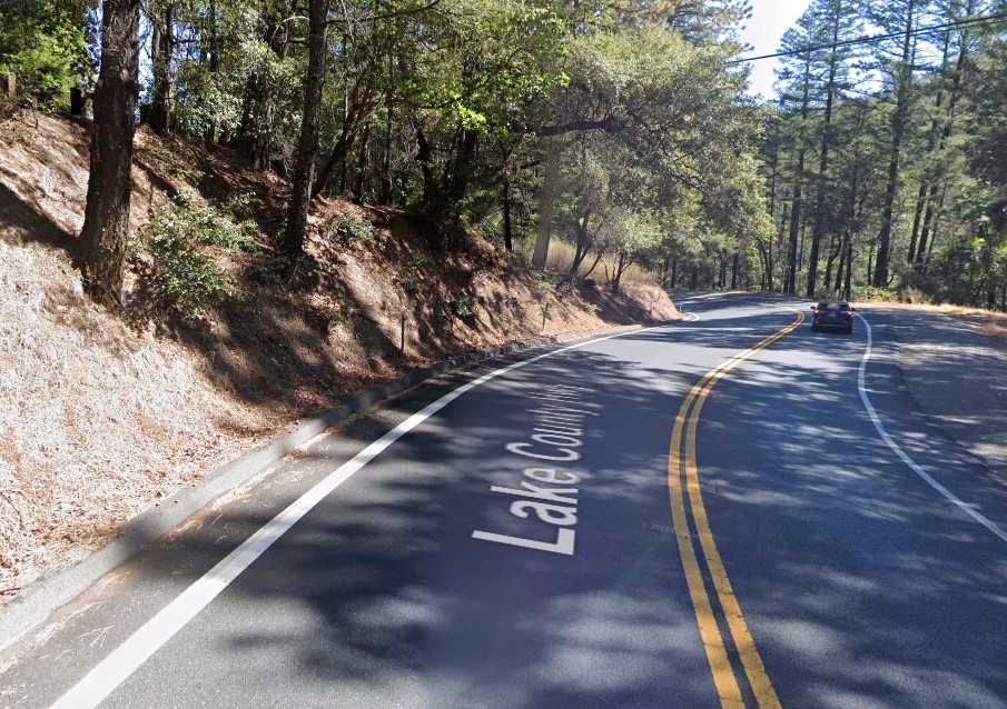 03-01-2023-Head-On-Crash-on-Mount-Saint-Helena-Left-Four-Injured