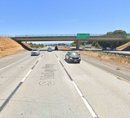 [12-07-2023] SE Solicitan Servicios de Emergencia Tras Una Colisión de Tres Vehículos en la Autopista 101 en Gilroy
