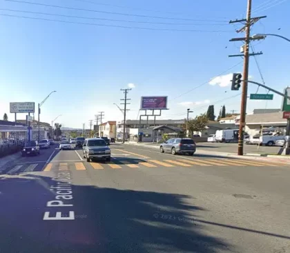 [01-03-2024] Muere Un Peatón Tras Una Colisión Con Fuga en la Autopista de la Costa Del Pacífico en Long Beach