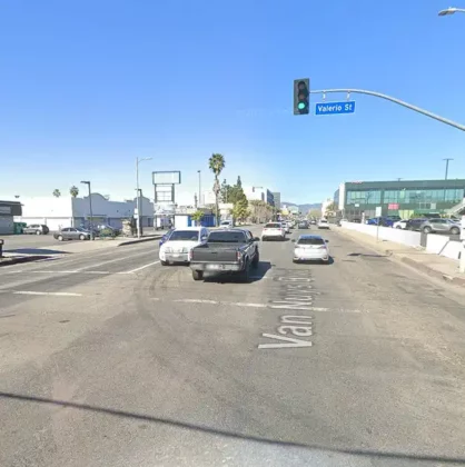 [01-13-2024] Muere Una Peatona de 58 años Tras Una Colisión Con Fuga en Van Nuys
