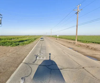 [01-14-2024] Dos Personas Gravemente Heridas Tras Una Colisión de Dos Vehículos en Bakersfield