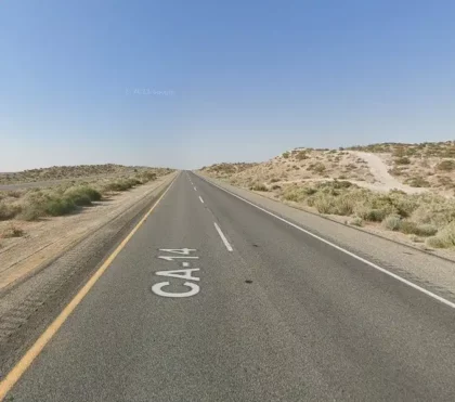 [12-29-2023] Mueren Cuatro Personas Tras Una Colisión de Dos Vehículos en la Carretera 14 Cerca de Inyokern