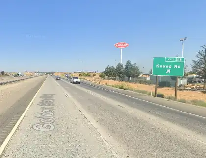[05-06-2024] Peatón Gravemente Herido Tras Ser Atropellado Por Un Camión En La Autopista 99 En Keyes