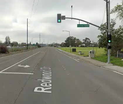 [05-08-2024] Muere Un Motorista Y Otros Resultan Heridos Tras Una Colisión Entre Una Motocicleta Y Un Vehículo En Rohnert Park