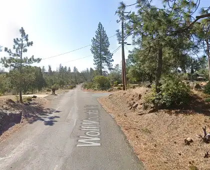 [05-10-2024] Muere Un Niño de Corta Edad Tras Ser Atropellado Por Un Vehículo en Un Camino Residencial de Wolf Mountain Road