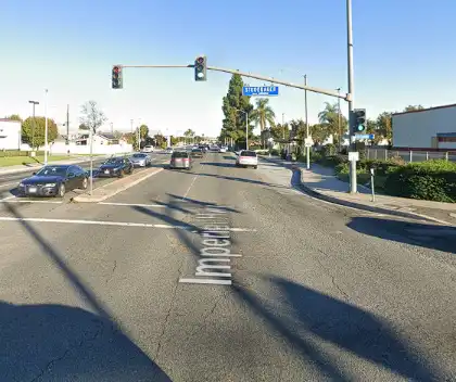 [05-10-2024] Siete Personas Hospitalizadas Tras Una Colisión Entre Un Vehículo Y Una Ambulancia en Norwalk