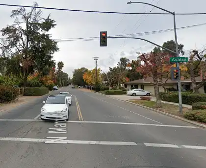 [05-11-2024] Mueren Dos Personas Tras Una Persecución Que Desembocó en Una Colisión Entre Una Motocicleta Y Un Vehículo en Old Fig Garden